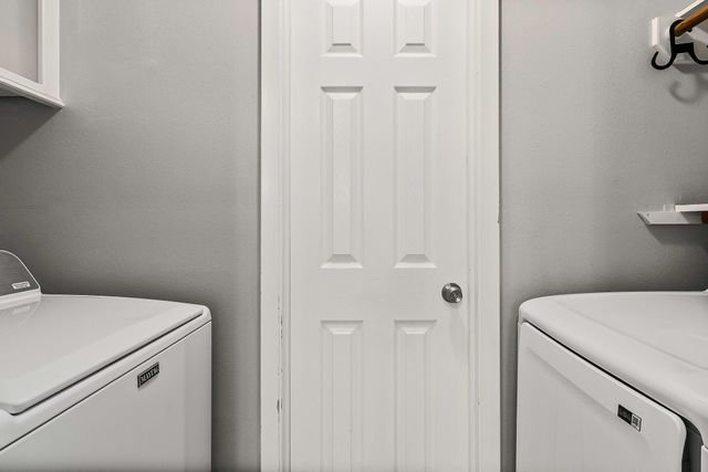 1060 Yaupon Cove Drive, Onalaska, TX 77360