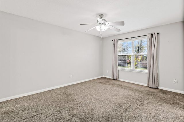 1060 Yaupon Cove Drive, Onalaska, TX 77360