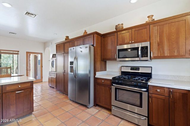 7676 E NONCHALANT Avenue, Carefree, AZ 85377