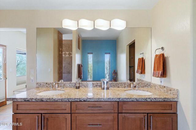 7676 E NONCHALANT Avenue, Carefree, AZ 85377