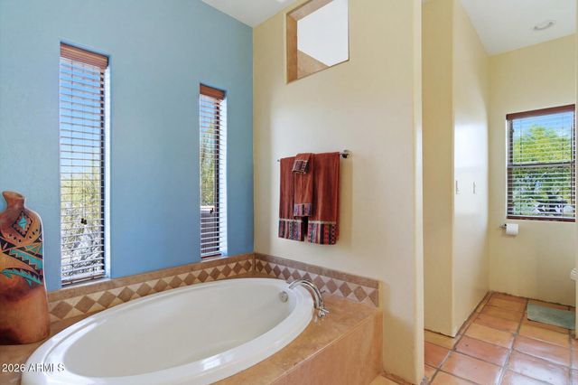 7676 E NONCHALANT Avenue, Carefree, AZ 85377