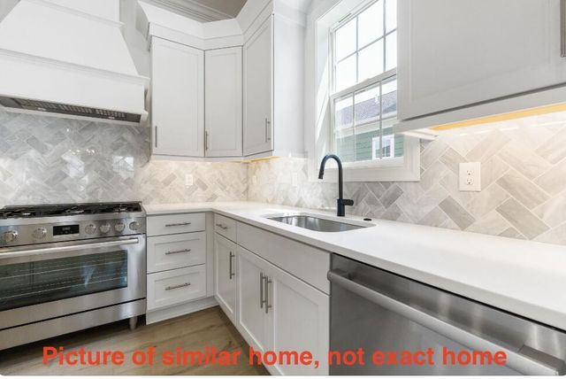 5117 Maple Drive, Lewis Center, OH 43035