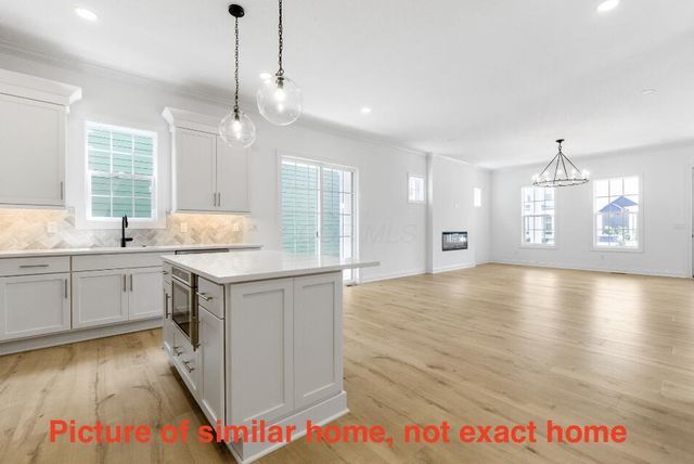 5117 Maple Drive, Lewis Center, OH 43035