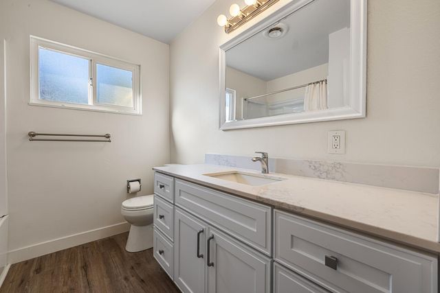 1410 Maplewood Dr, Modesto, CA 95350