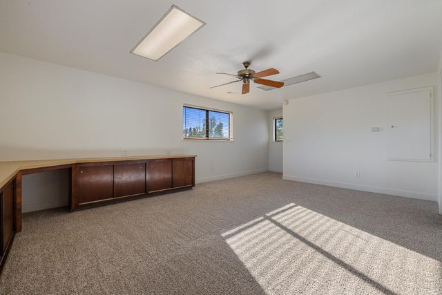 1410 Maplewood Dr, Modesto, CA 95350