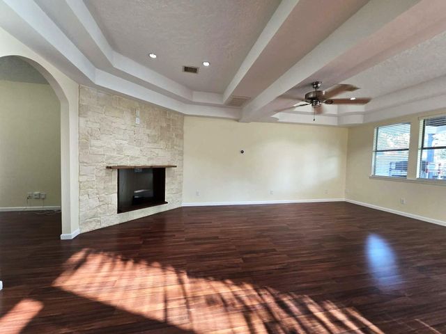 6641 Midfield Drive, Houston, TX 77092