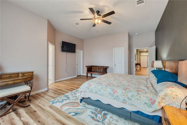 2050 Viva Road, Bryan, TX 77807