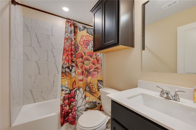 2050 Viva Road, Bryan, TX 77807