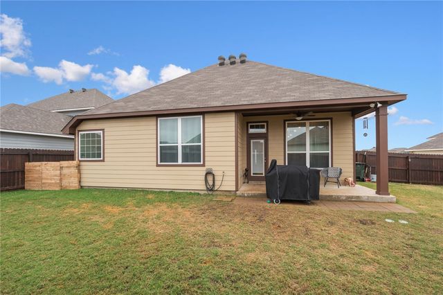 2050 Viva Road, Bryan, TX 77807
