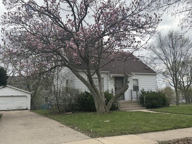 5140 49th STREET, Milwaukee, WI 53218