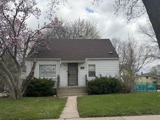 5140 49th STREET, Milwaukee, WI 53218