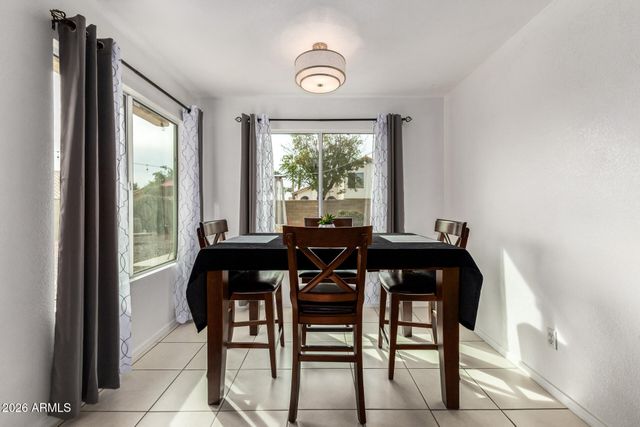 4313 E DESERT TRUMPET Road, Phoenix, AZ 85044