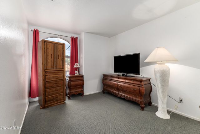 4313 E DESERT TRUMPET Road, Phoenix, AZ 85044