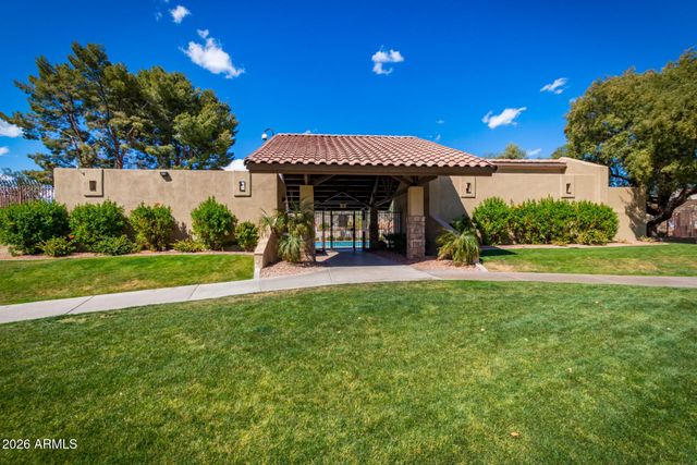 4313 E DESERT TRUMPET Road, Phoenix, AZ 85044