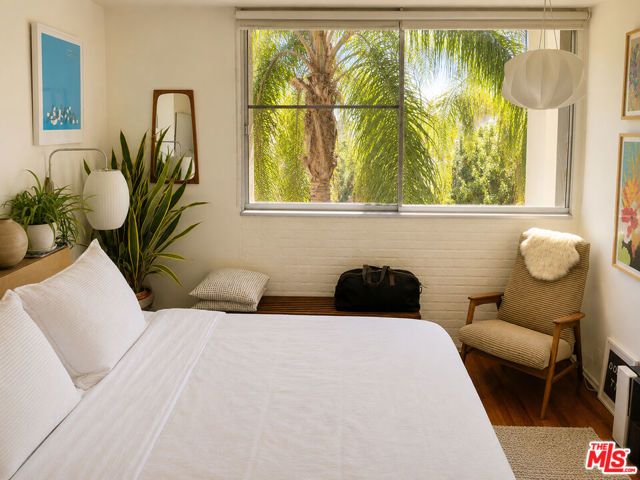4455 Los Feliz Boulevard 207, Los Angeles, CA 90027