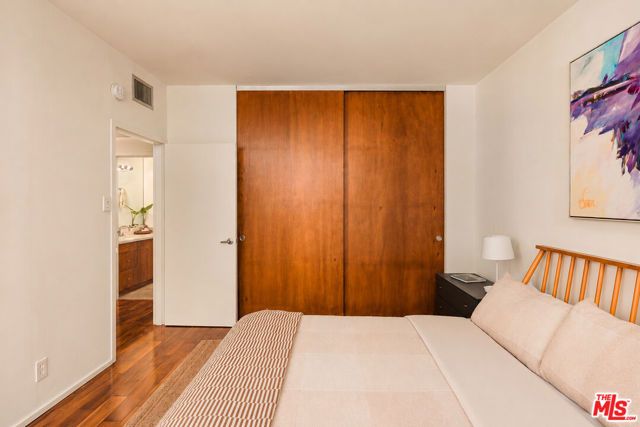 4455 Los Feliz Boulevard 207, Los Angeles, CA 90027