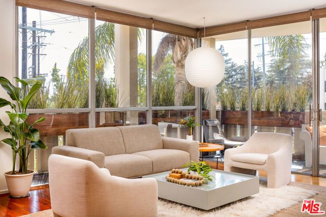4455 Los Feliz Boulevard 207, Los Angeles, CA 90027