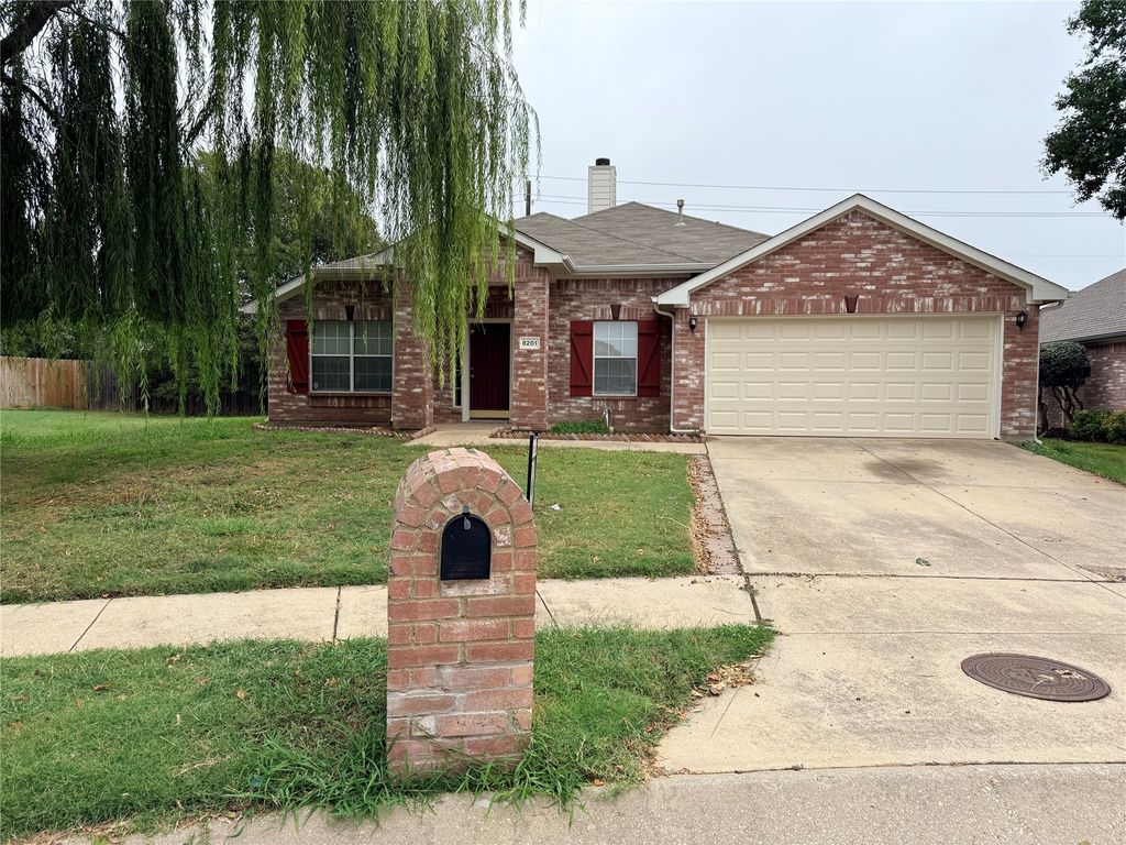 8201 Charter Bend, Denton, TX 76210