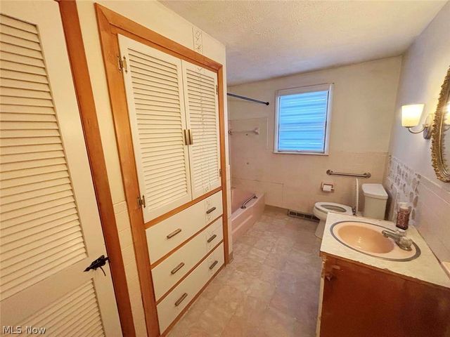 1179 Alliance Road NW, Minerva, OH 44657