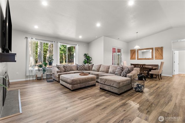 7611 Kerbaugh Road NE, Olympia, WA 98516