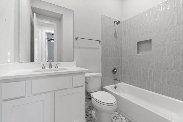 567 Cypress Valley Avenue, Montgomery, TX 77316