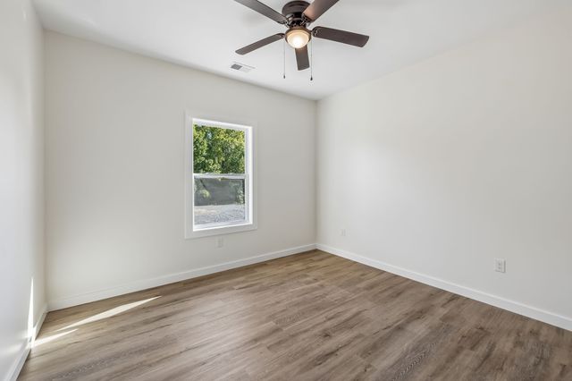 7212 Carthage Road, Pleasant Shade, TN 37145
