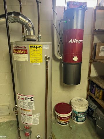 6840 Flintlock Ridge, Shelby Twp, MI 48317