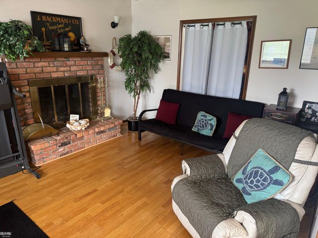 6840 Flintlock Ridge, Shelby Twp, MI 48317