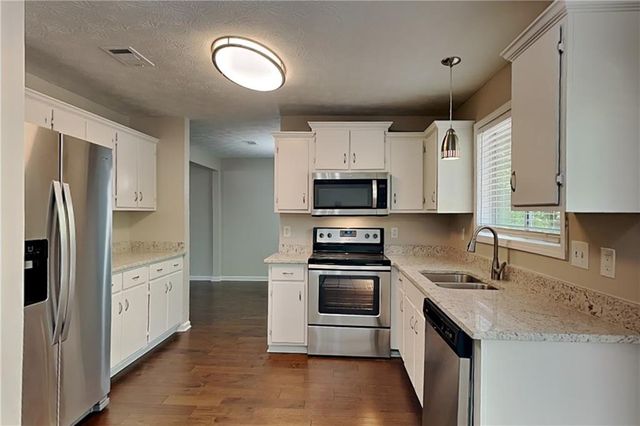 2263 Turtle Club Drive NE, Marietta, GA 30066
