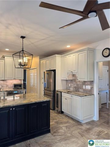 2570 Steele Lane, Forks Twp, PA 18040