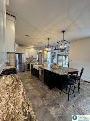 2570 Steele Lane, Forks Twp, PA 18040