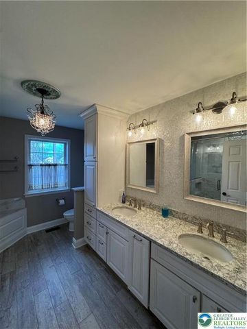 2570 Steele Lane, Forks Twp, PA 18040