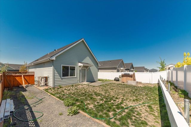 123 S TREELINE St, Airway Heights, WA 99001