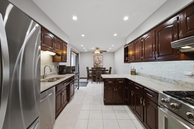 12324 Partridge Lane, Orland Park, IL 60467