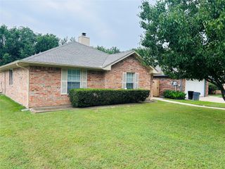 601 Lawrence Avenue, Terrell, TX 75160