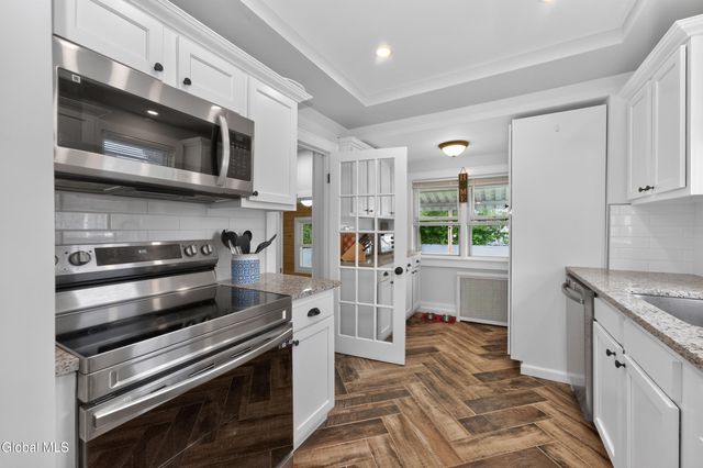 2015 Ferguson Street, Rotterdam, NY 12303