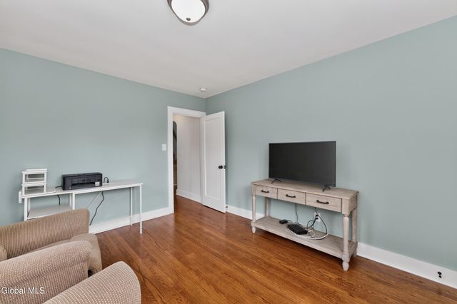 2015 Ferguson Street, Rotterdam, NY 12303