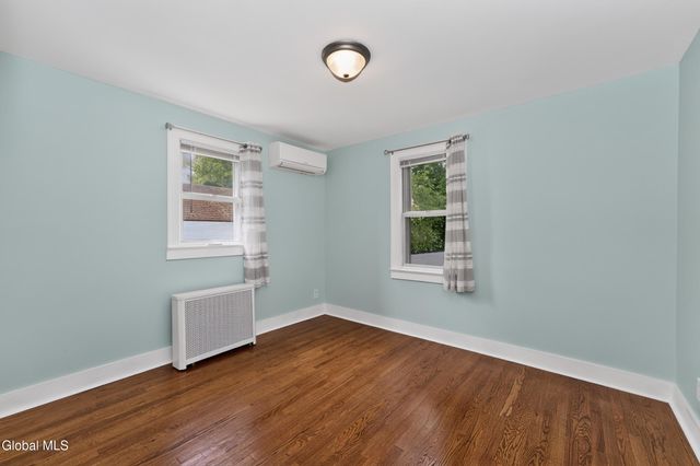 2015 Ferguson Street, Rotterdam, NY 12303