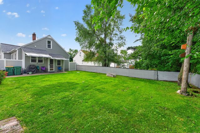 2015 Ferguson Street, Rotterdam, NY 12303