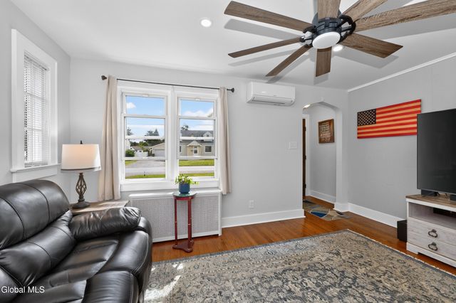 2015 Ferguson Street, Rotterdam, NY 12303