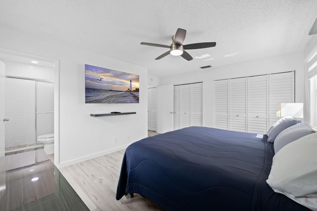 18833 Cloud Lake Circle, Boca Raton, FL 33496