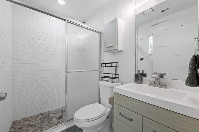 18833 Cloud Lake Circle, Boca Raton, FL 33496