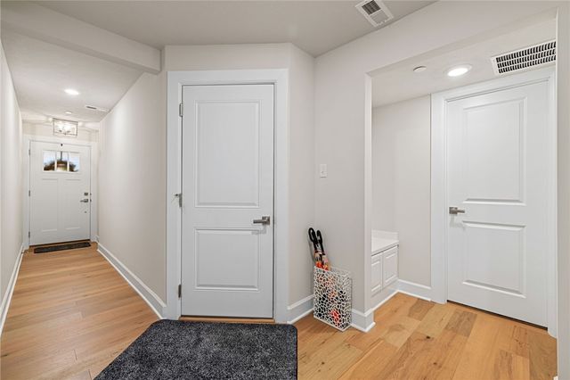 207 Spruce Lane, Canonsburg, PA 15317