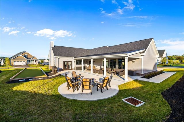 207 Spruce Lane, Canonsburg, PA 15317