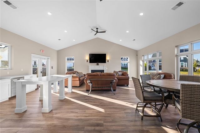 207 Spruce Lane, Canonsburg, PA 15317