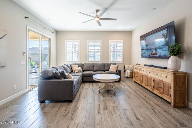 18177 W CACTUS FLOWER Drive, Goodyear, AZ 85338