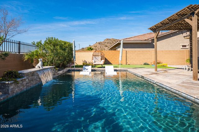 18177 W CACTUS FLOWER Drive, Goodyear, AZ 85338