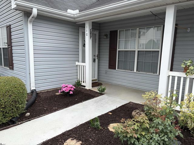 110 Hammett Grove Lane, Greer, SC 29650