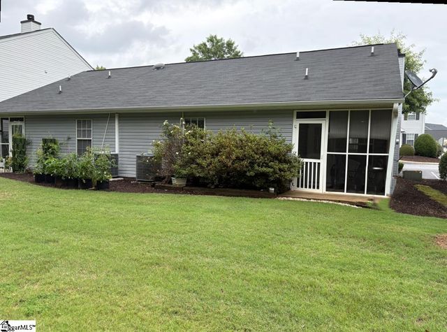 110 Hammett Grove Lane, Greer, SC 29650
