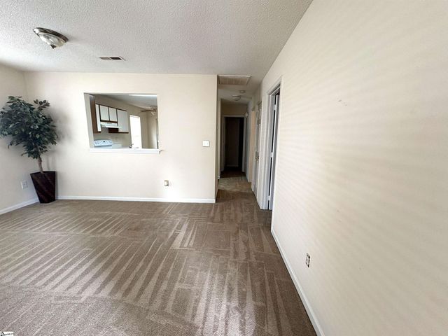 110 Hammett Grove Lane, Greer, SC 29650